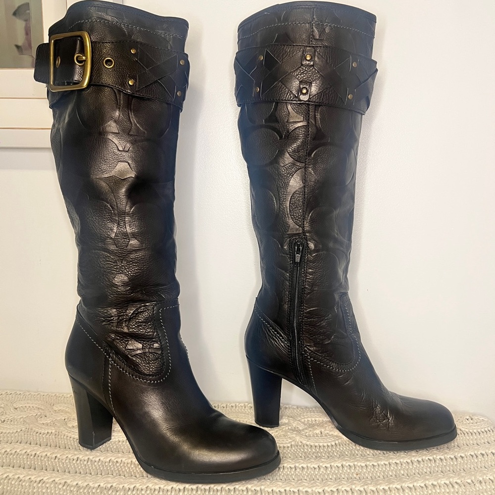 Coach Logo Black Leather Heeled Boots 🔥